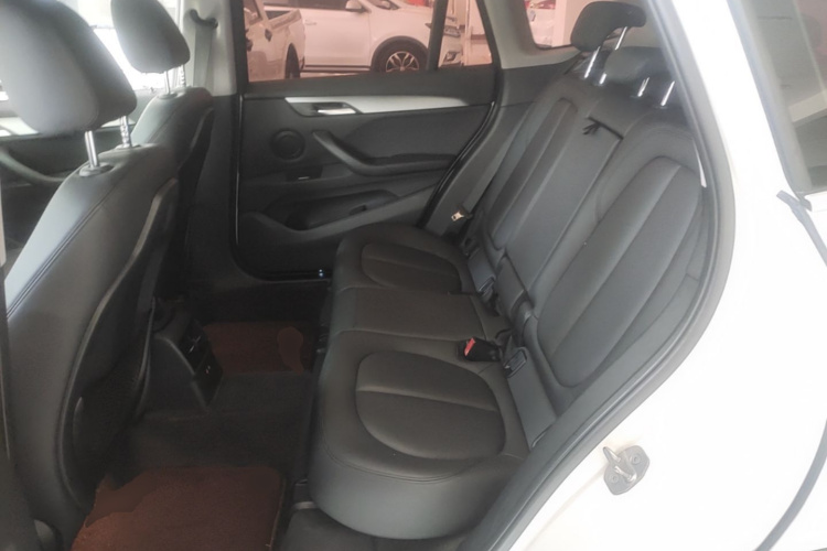 BMW X1 2019 car image #17