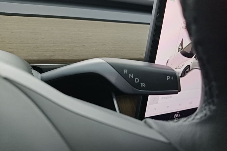 Tesla Model 3 2020 #18 Tesla Model 3 2020 car image #18