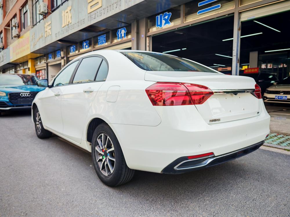 GEELY Emgrand 2020 #4 GEELY Emgrand 2020 car image #4