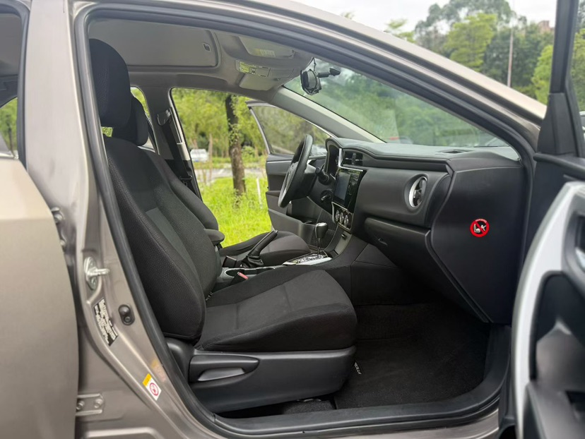 Toyota Corolla 2017 car image #6