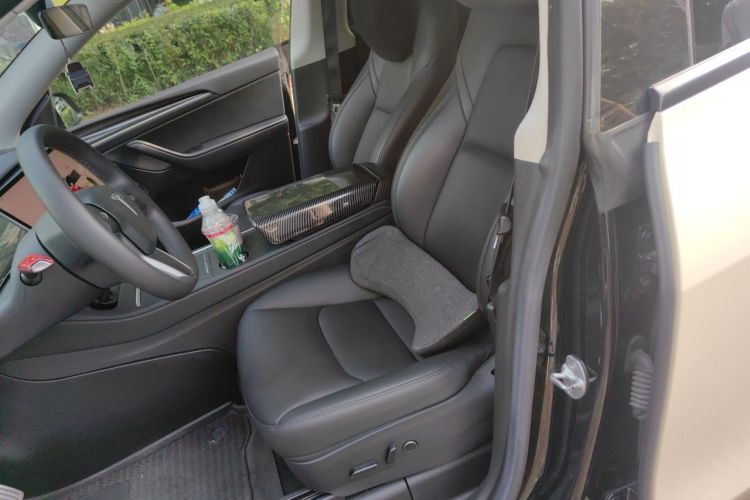 Tesla Model Y 2022 #15 Tesla Model Y 2022 car image #15