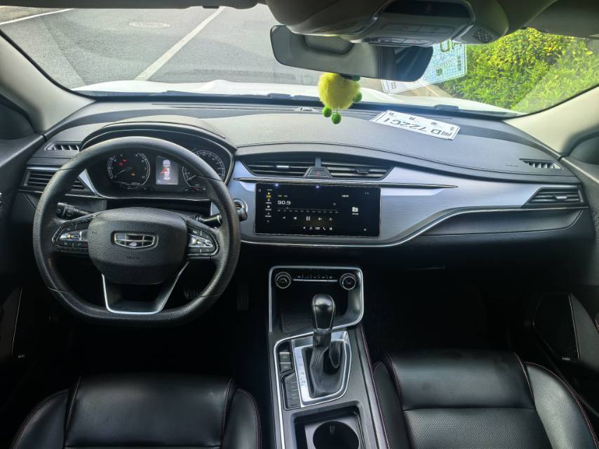 GEELY Binray 2020 صورة سيارة #7