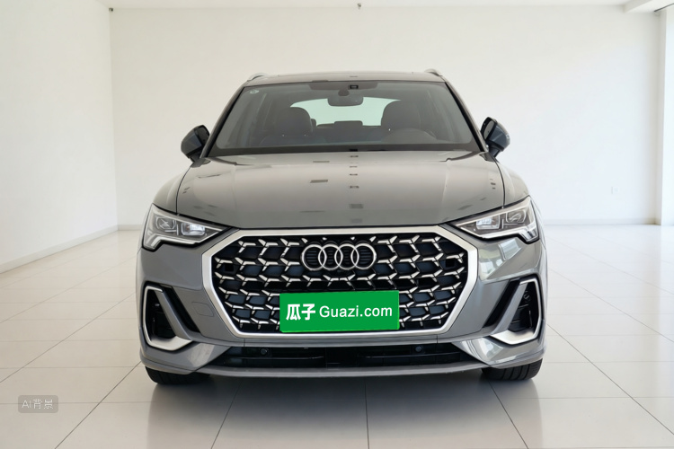 Audi Q3 2024 car image #3