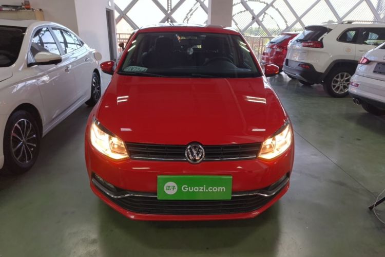 Volkswagen Polo 2016 car image #3
