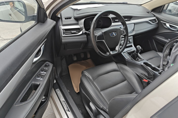 GEELY Emgrand 2018 #16 GEELY Emgrand 2018 car image #16