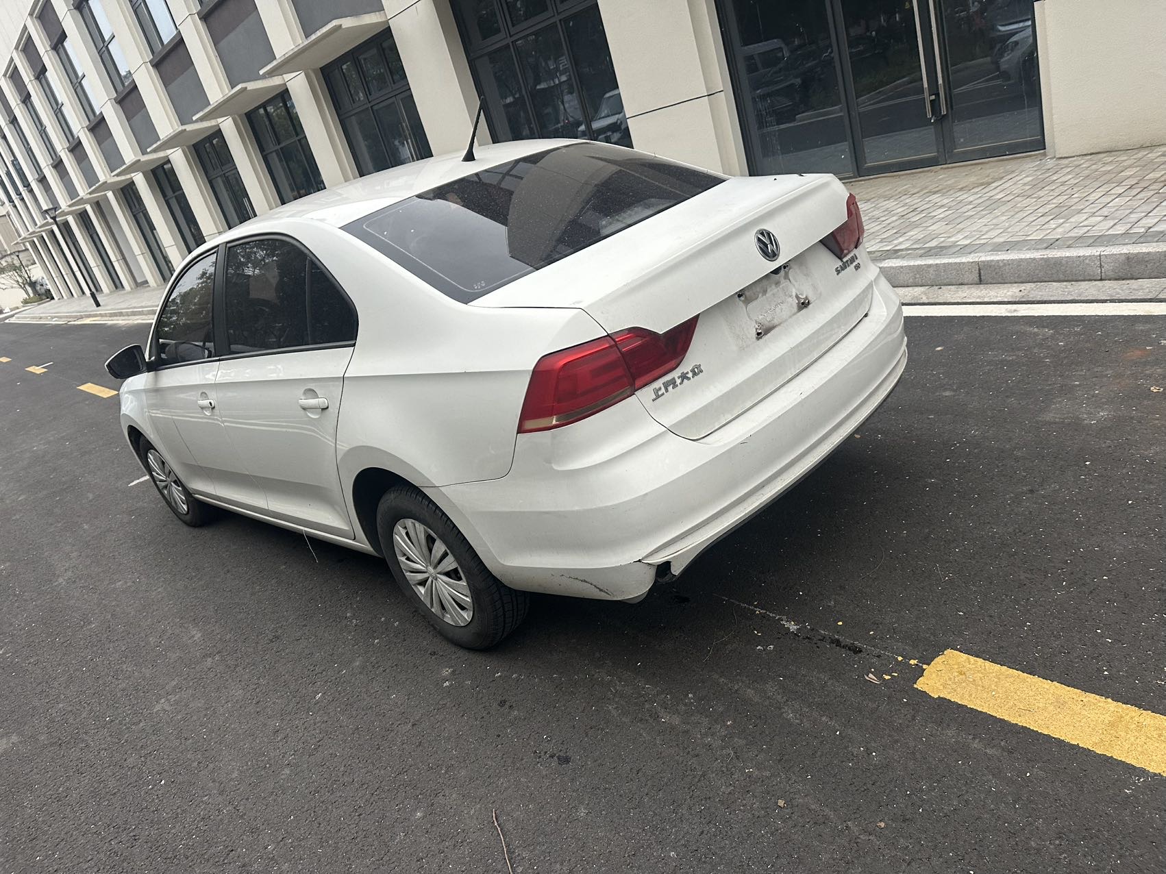 Volkswagen Santana 2018 imagem de carro #5