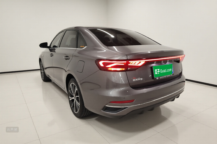 GEELY Emgrand 2022 car image #5