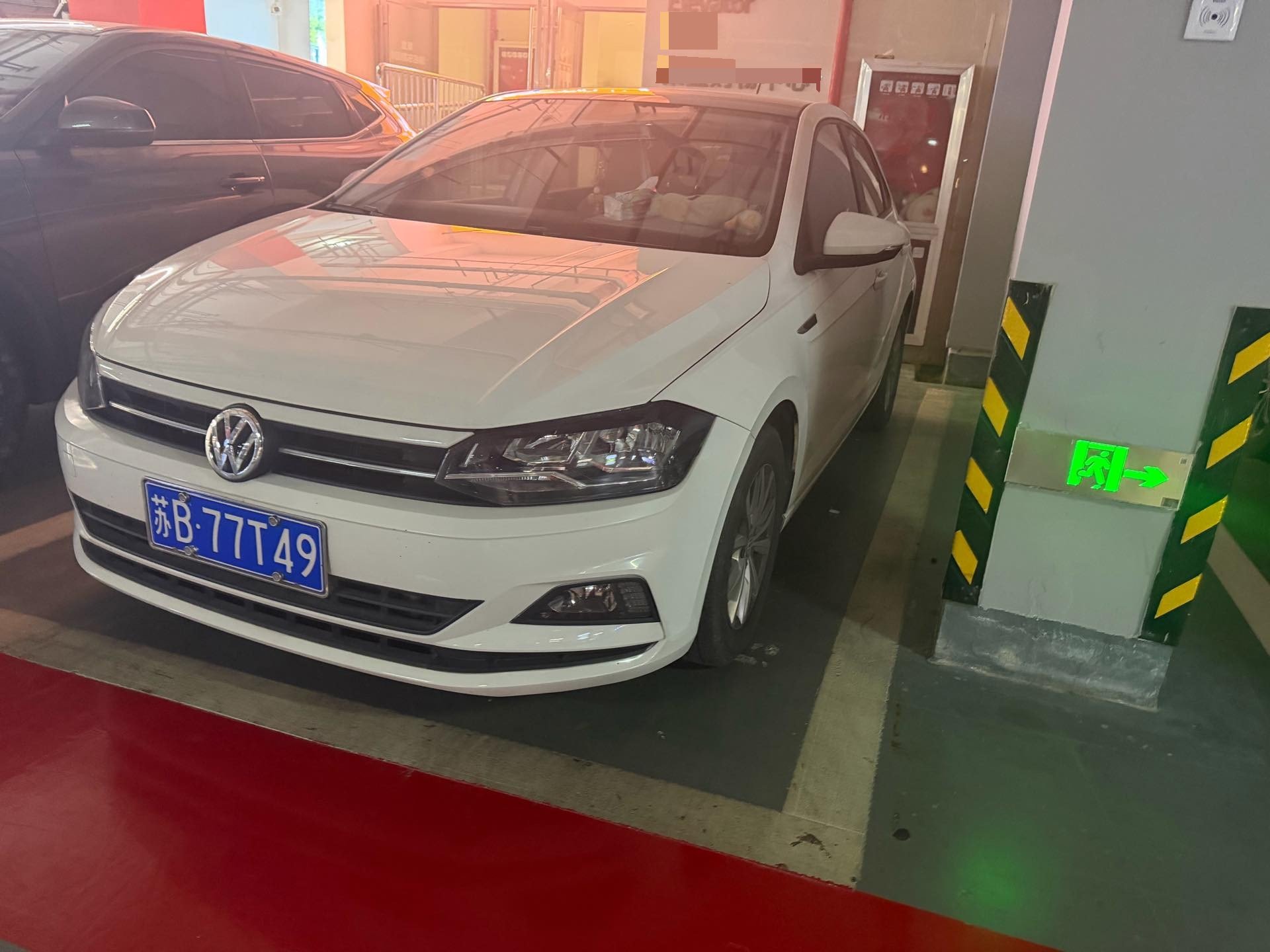 Volkswagen Polo 2021 car image 