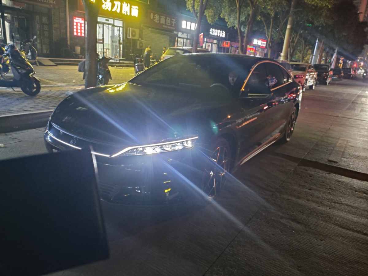 BYD Han 2024 BYD Han 2024 immagine di auto