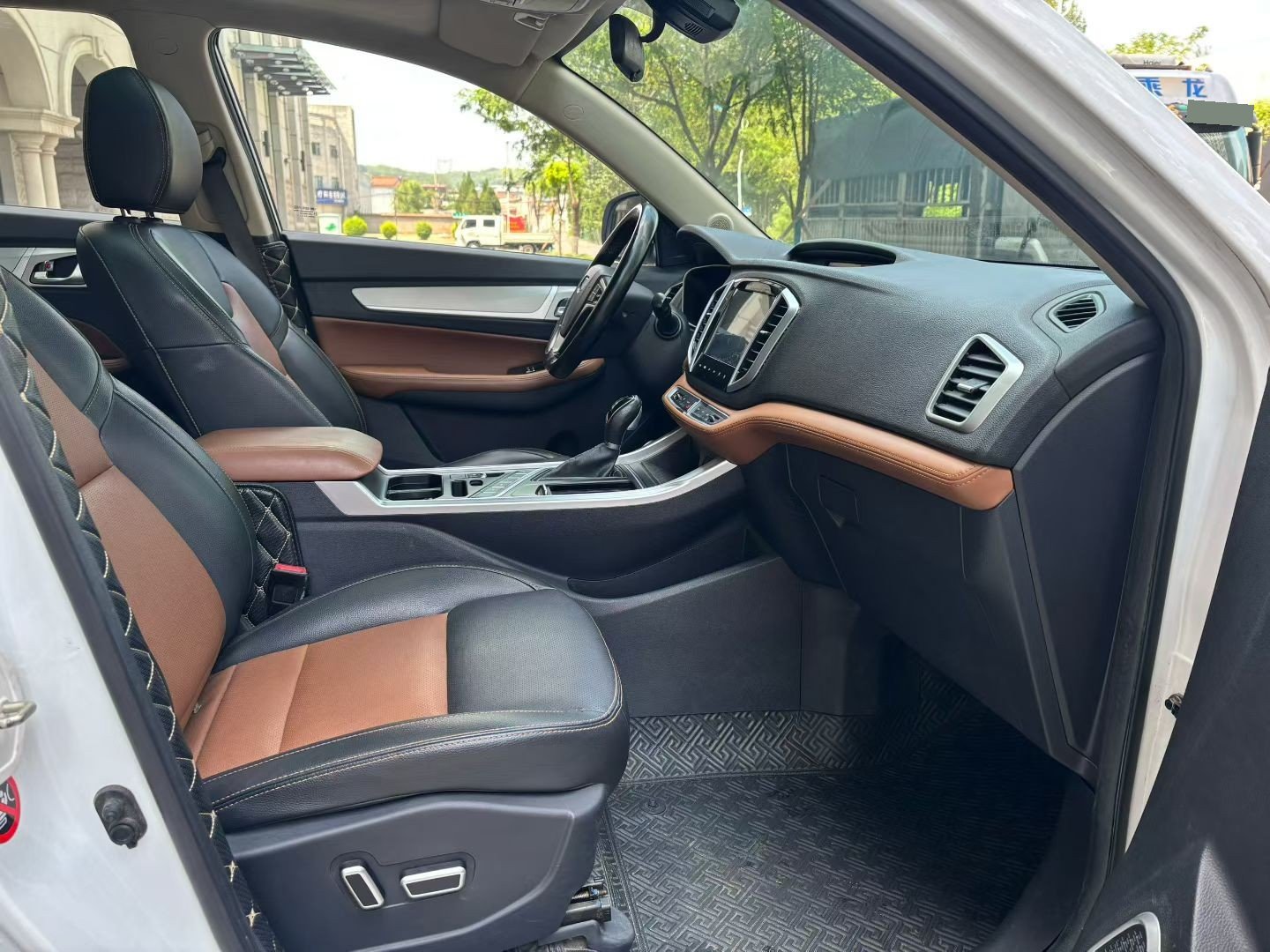 GEELY Vision X6 2018 #7 GEELY Vision X6 2018 immagine di auto #7
