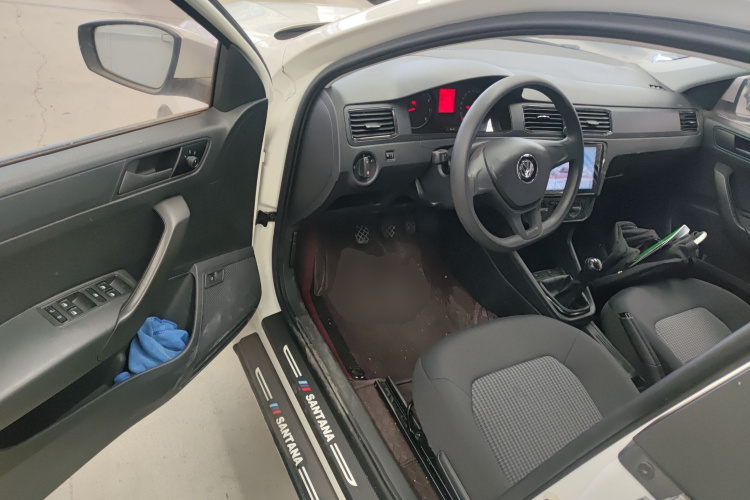 Volkswagen Santana 2019 #16 Volkswagen Santana 2019 car image #16