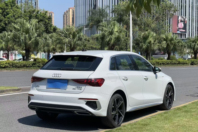 Audi A3 2024 car image #5