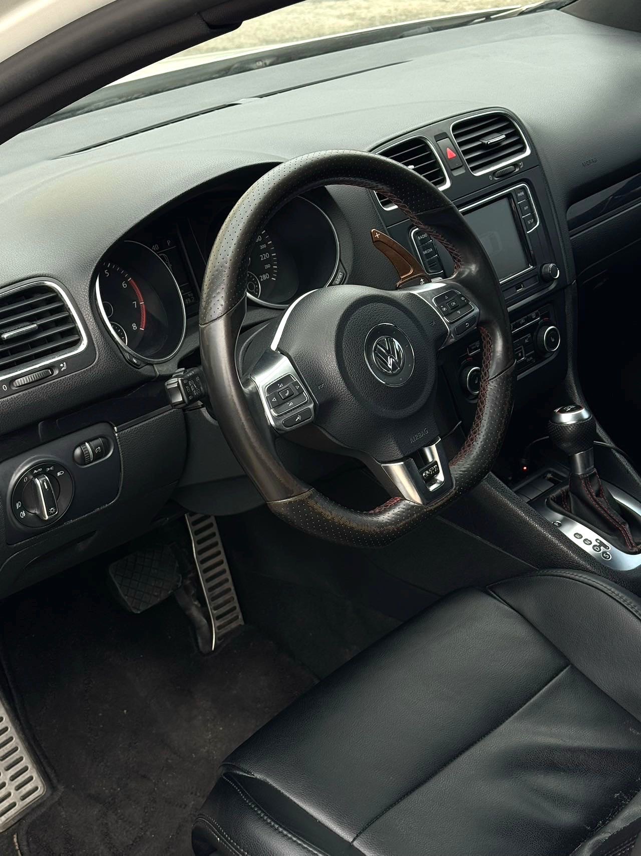 Volkswagen GolfGTI 2011 #7 Volkswagen GolfGTI 2011 car image #7