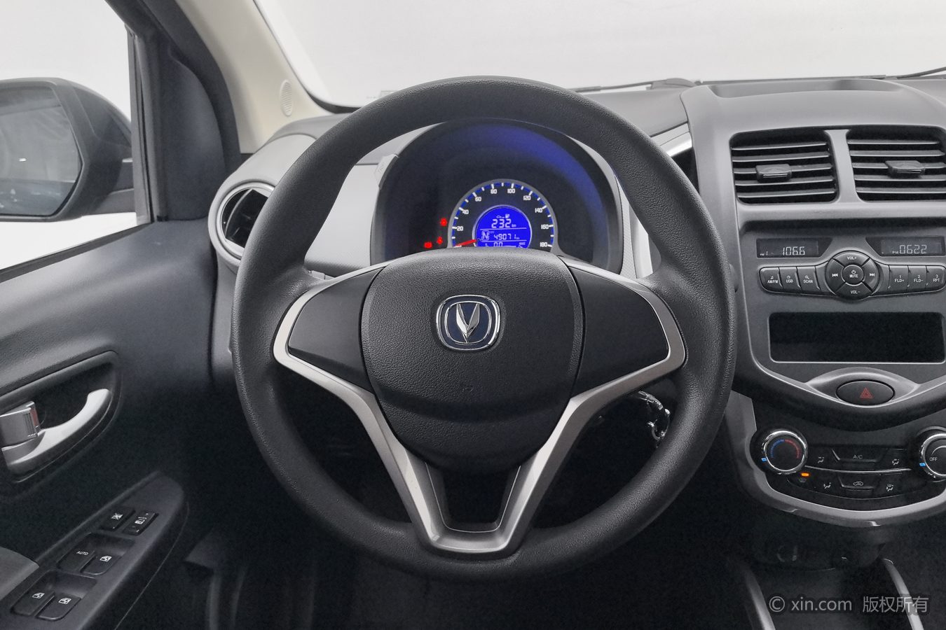 Changan BenBen E-Star 2021 #11 Changan BenBen E-Star 2021 car image #11
