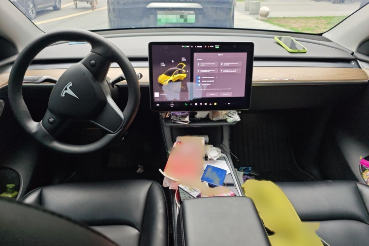 Tesla Model Y 2022 #12 Tesla Model Y 2022 car image #12