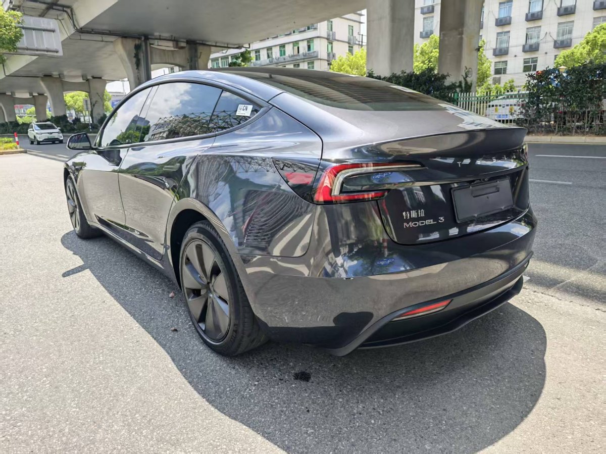 Tesla Model 3 2024 car image #8