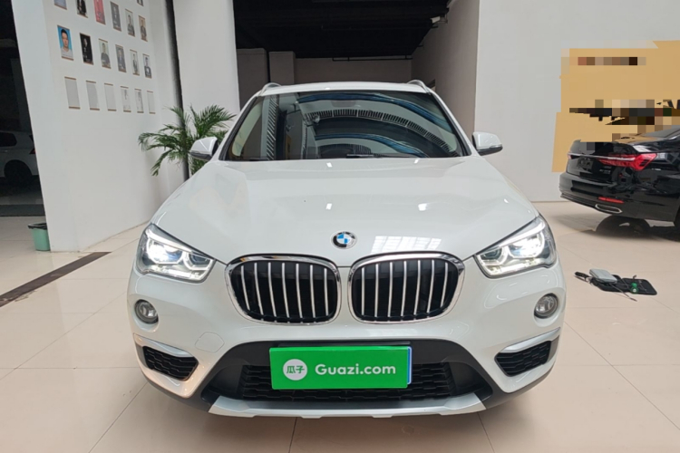 BMW X1 2018 #3 BMW X1 2018 car image #3