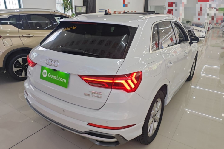 Audi Q3 2019 #5 Audi Q3 2019 car image #5