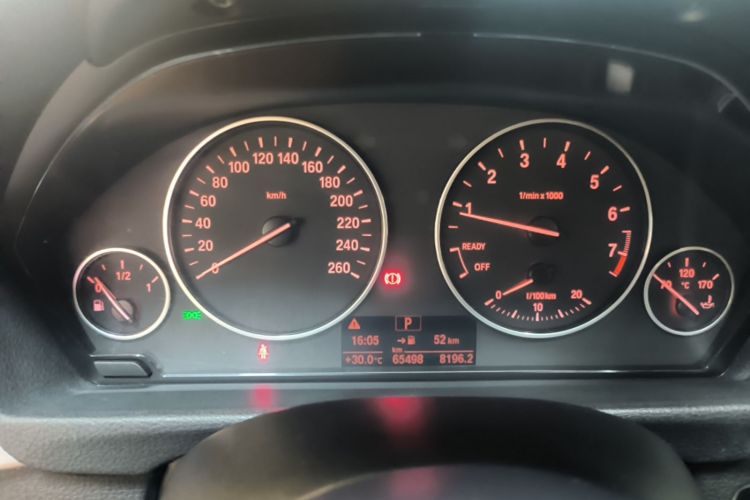 BMW 3 Series 2017 #24 BMW 3 Series 2017 car image #24