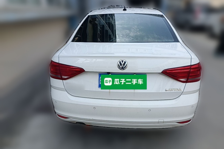 Volkswagen Lavida 2016 car image #6