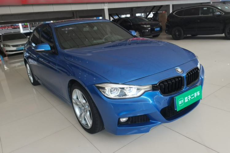 BMW 3 Series 2018 #6 BMW 3 Series 2018 صورة سيارة #6