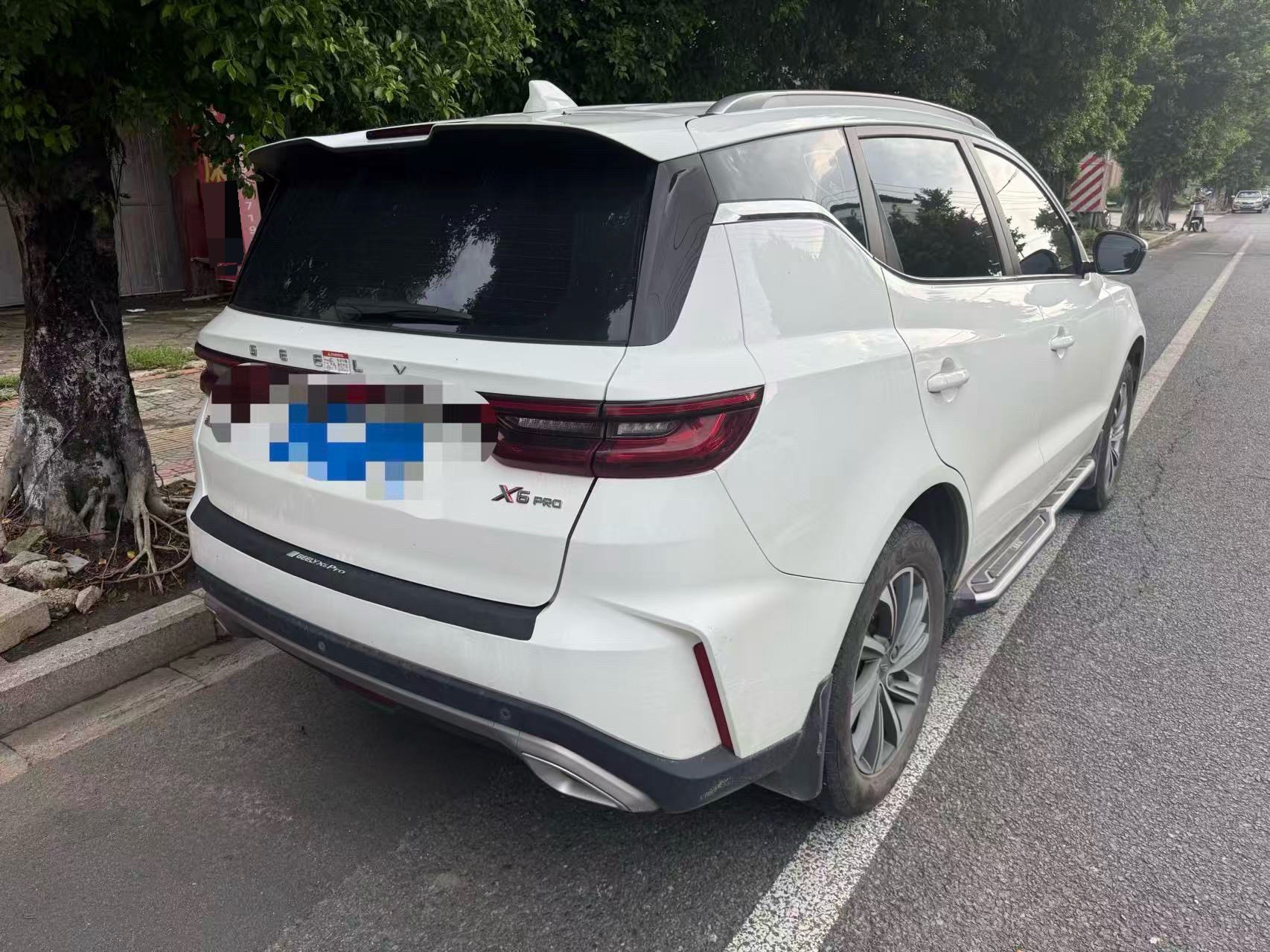 GEELY Vision X6 2024 car image #4