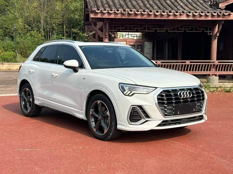 Audi Q3 2019 Audi Q3 2019 car image