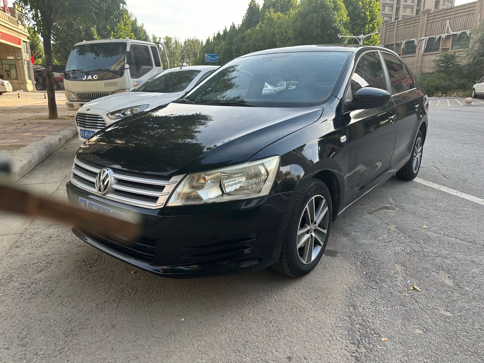 Volkswagen Santana 2014 car image 