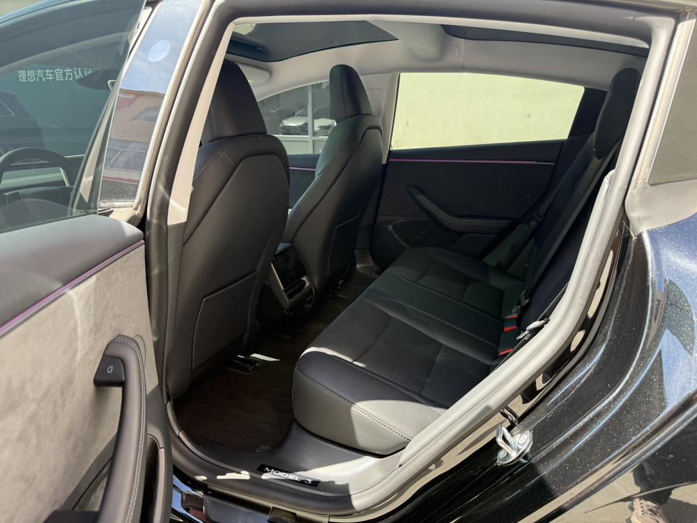 Tesla Model 3 2025 car image #9