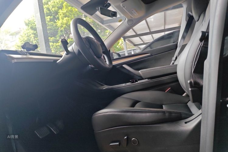 Tesla Model Y 2021 #17 Tesla Model Y 2021 car image #17