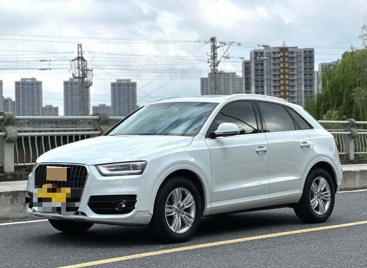 Audi Q3 2015 Audi Q3 2015 car image