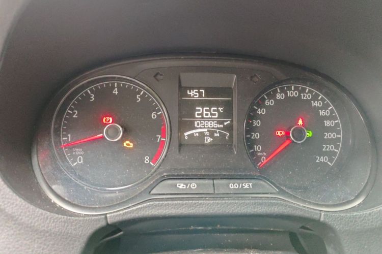 Volkswagen Polo 2017 #12 Volkswagen Polo 2017 car image #12