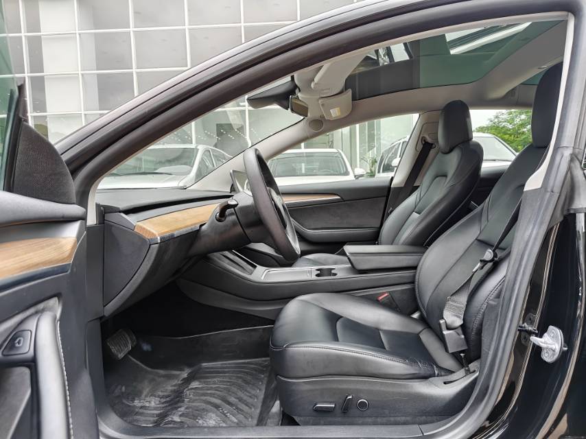 Tesla Model 3 2023 #4 Tesla Model 3 2023 car image #4