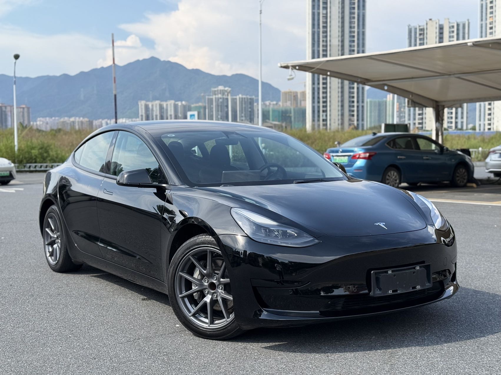 Tesla Model 3 2023 imagem de carro #3