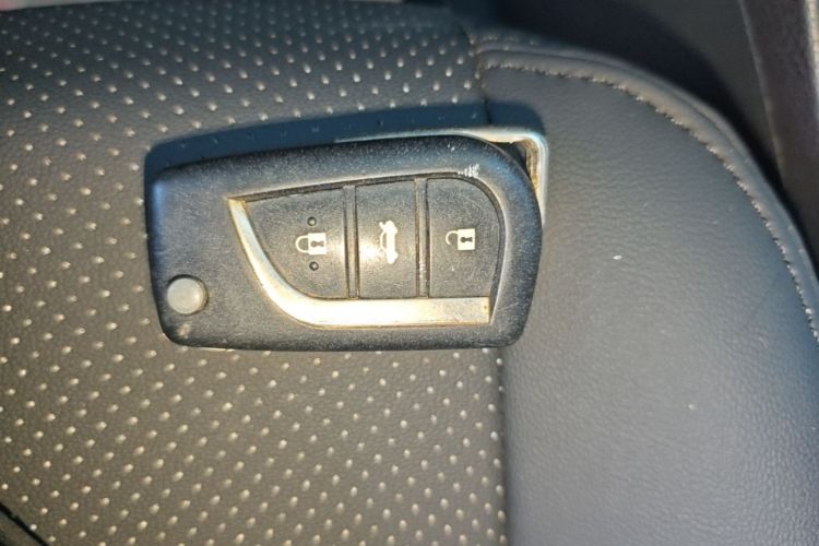 Toyota Corolla 2016 car image #9