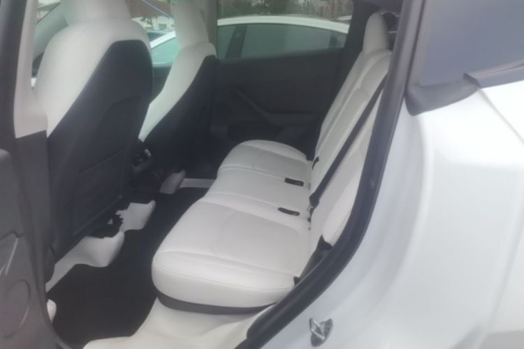 Tesla Model Y 2023 #17 Tesla Model Y 2023 immagine di auto #17