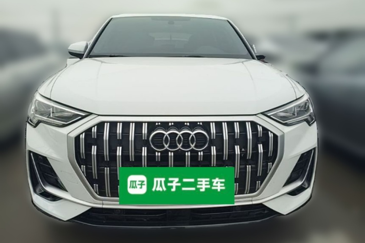 Audi Q3 2024 #3 Audi Q3 2024 car image #3