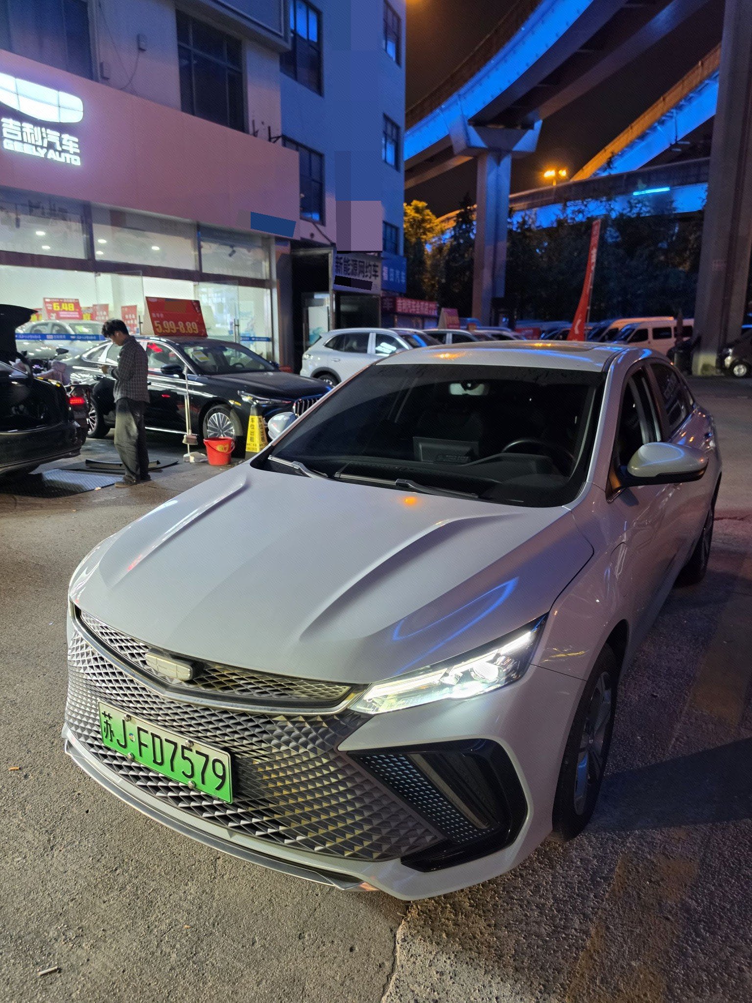 2023 2023 immagine di auto