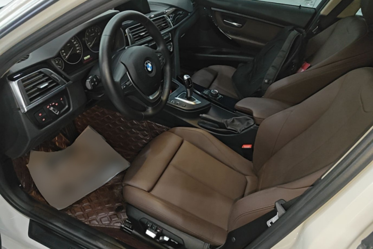 BMW 3 Series 2018 #15 BMW 3 Series 2018 car image #15