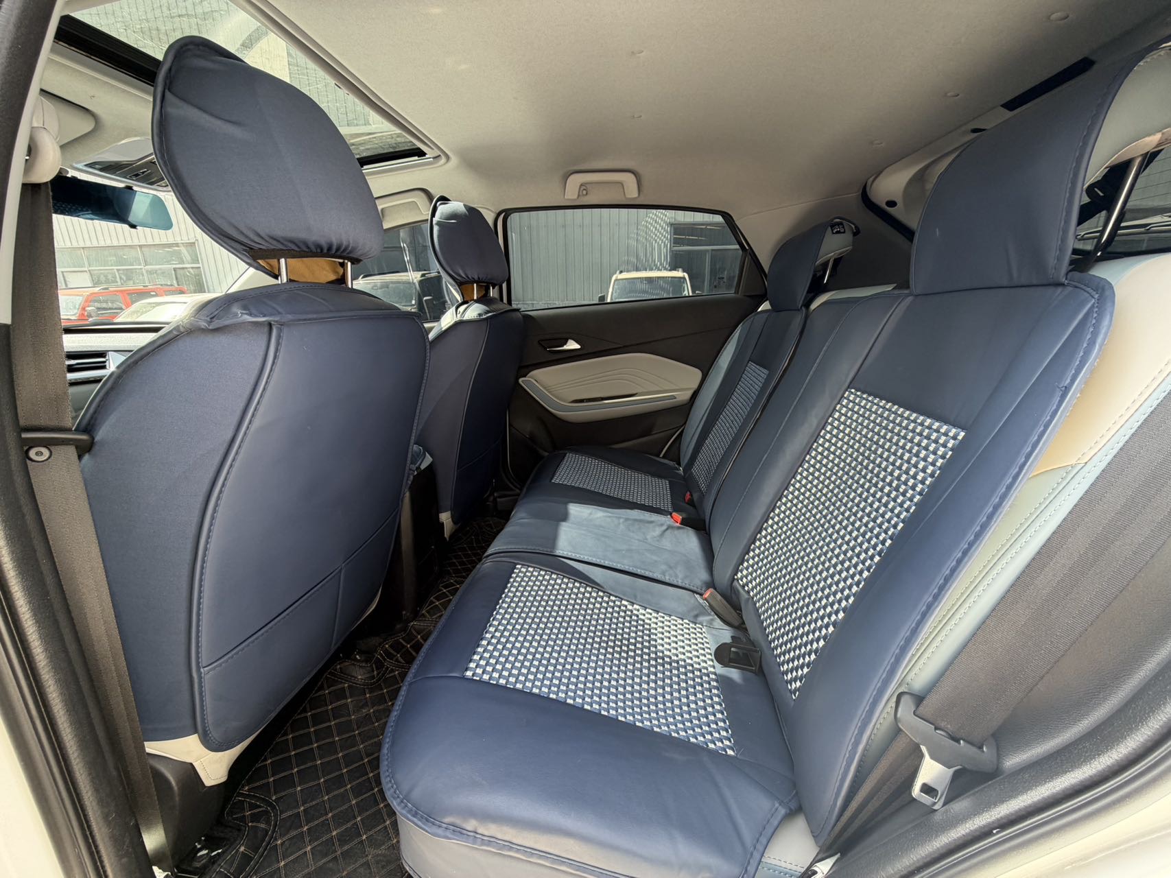 Chery Tiggo 3x 2023 car image #8
