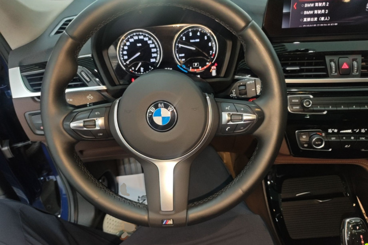 BMW X1 2021 immagine di auto #11