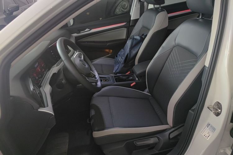 Volkswagen Golf 2022 #15 Volkswagen Golf 2022 car image #15