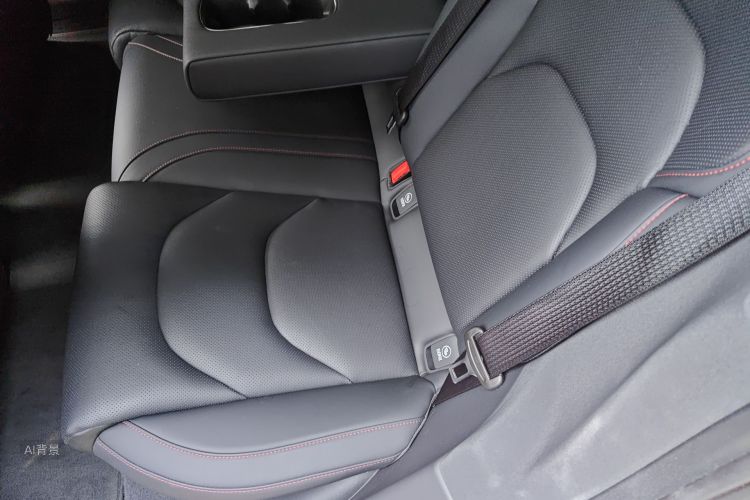 MI SU7 2025 image de voiture #19