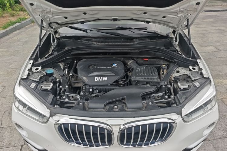 BMW X1 2019 #22 BMW X1 2019 immagine di auto #22