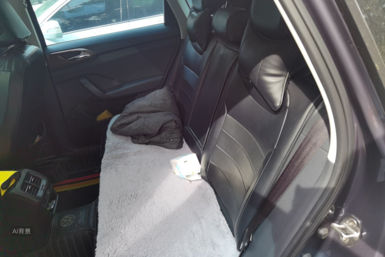 Volkswagen Tharu 2020 immagine di auto #19