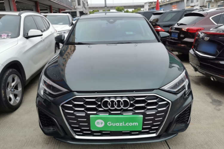 Audi A3 2024 immagine di auto #3