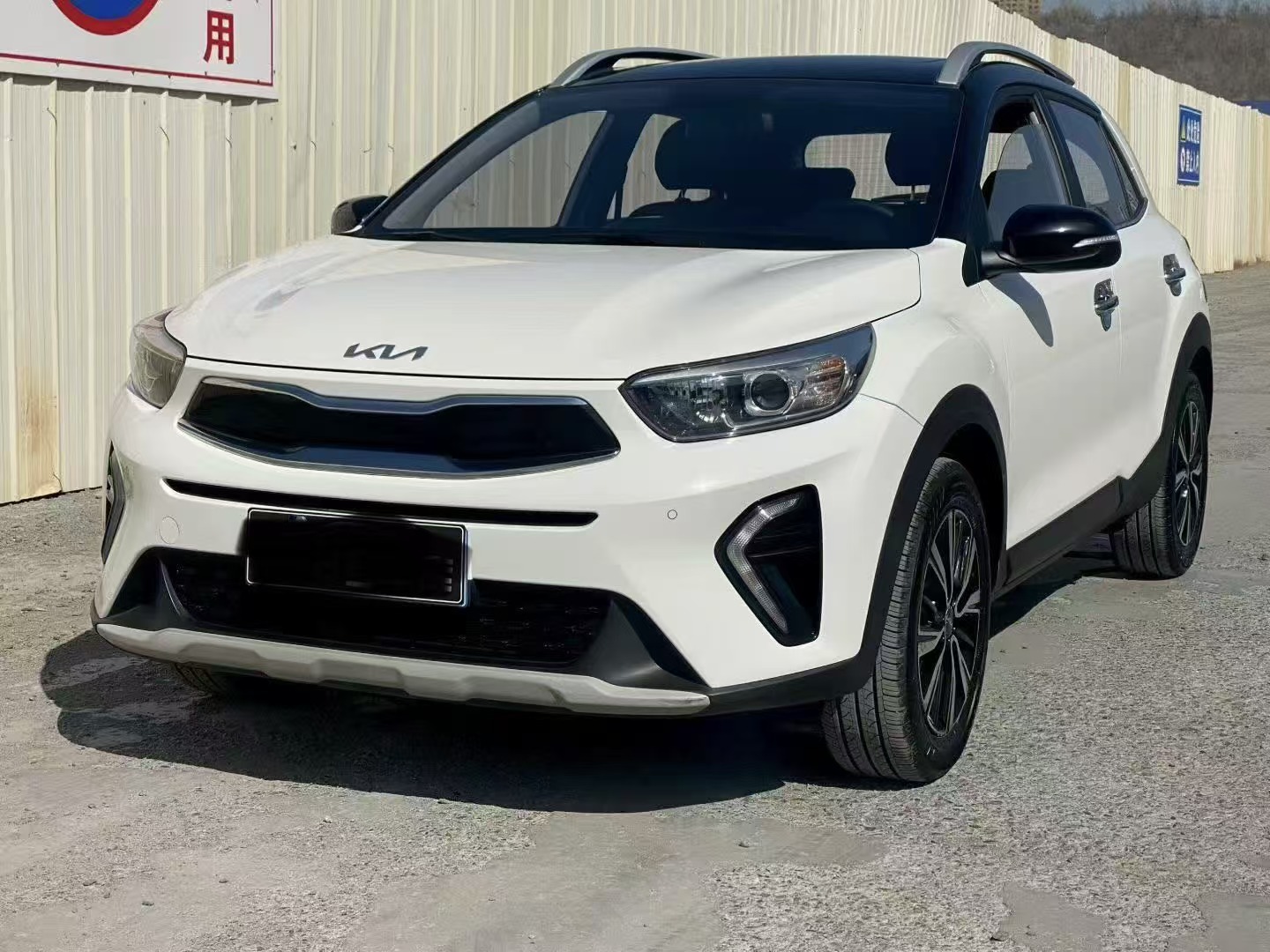 Kia KX1 2023 Kia KX1 2023 car image