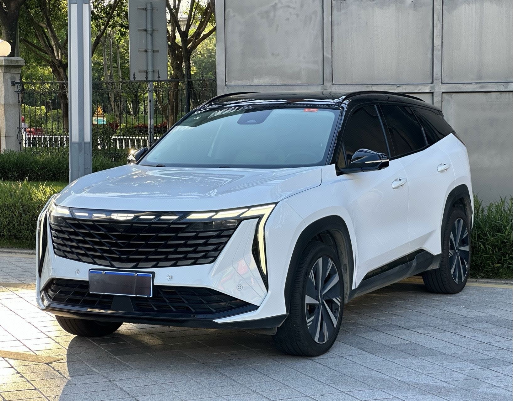 GEELY Boyue L 2023 GEELY Boyue L 2023 car image