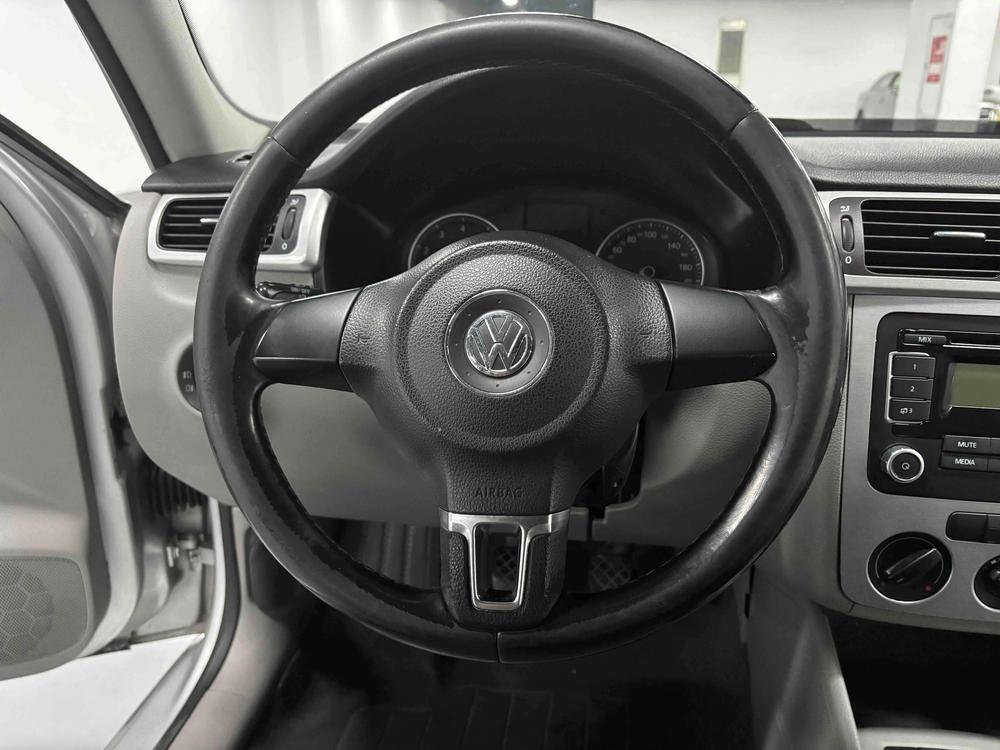 Volkswagen Bora 2010 #25 Volkswagen Bora 2010 изображение автомобиля #25