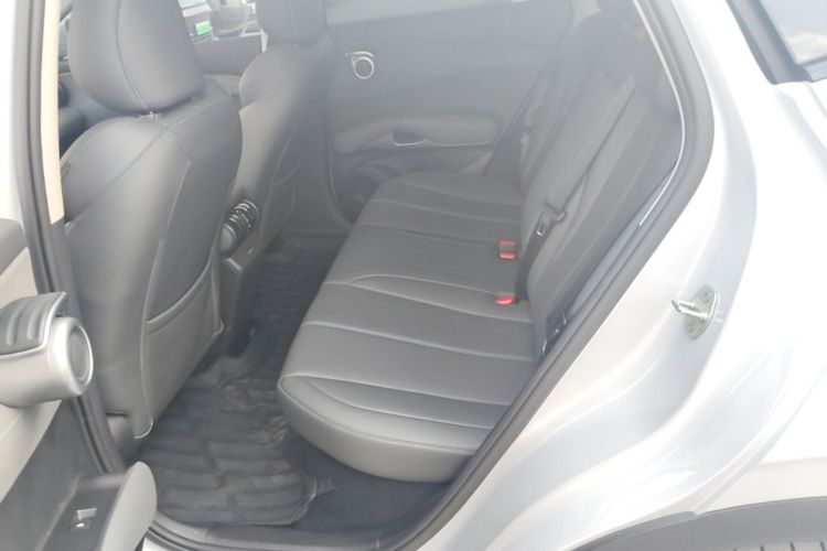 BYD Yuan Plus 2025 immagine di auto #17